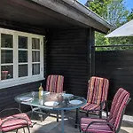 Ingalise - 500m From The Sea By Interhome * Hals
