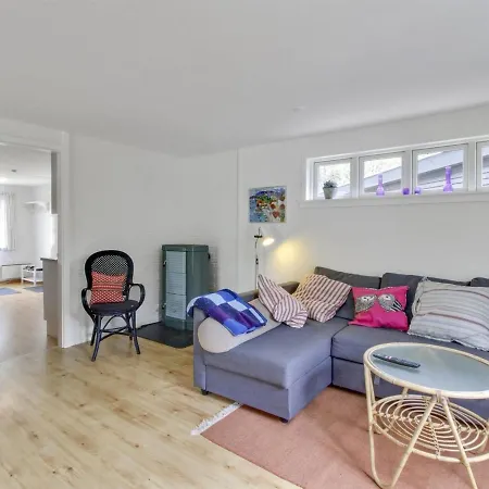 בית נופש Ingalise - 500m From The Sea In Ne Jutland By Interhome *