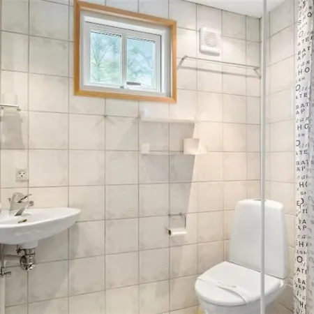 Holiday home Ingalise - 500m From The Sea In Ne Jutland By Interhome Hals