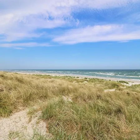 Ingalise - 500m From The Sea In Ne Jutland By Interhome Hals
